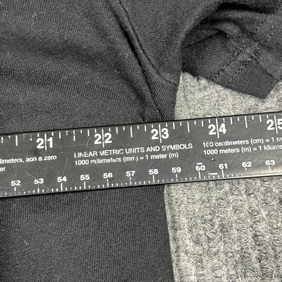 American Eagle Shirt Mens XL Black Standard Fit Spellout Graphic Logo Pullover - Picture 6 of 8